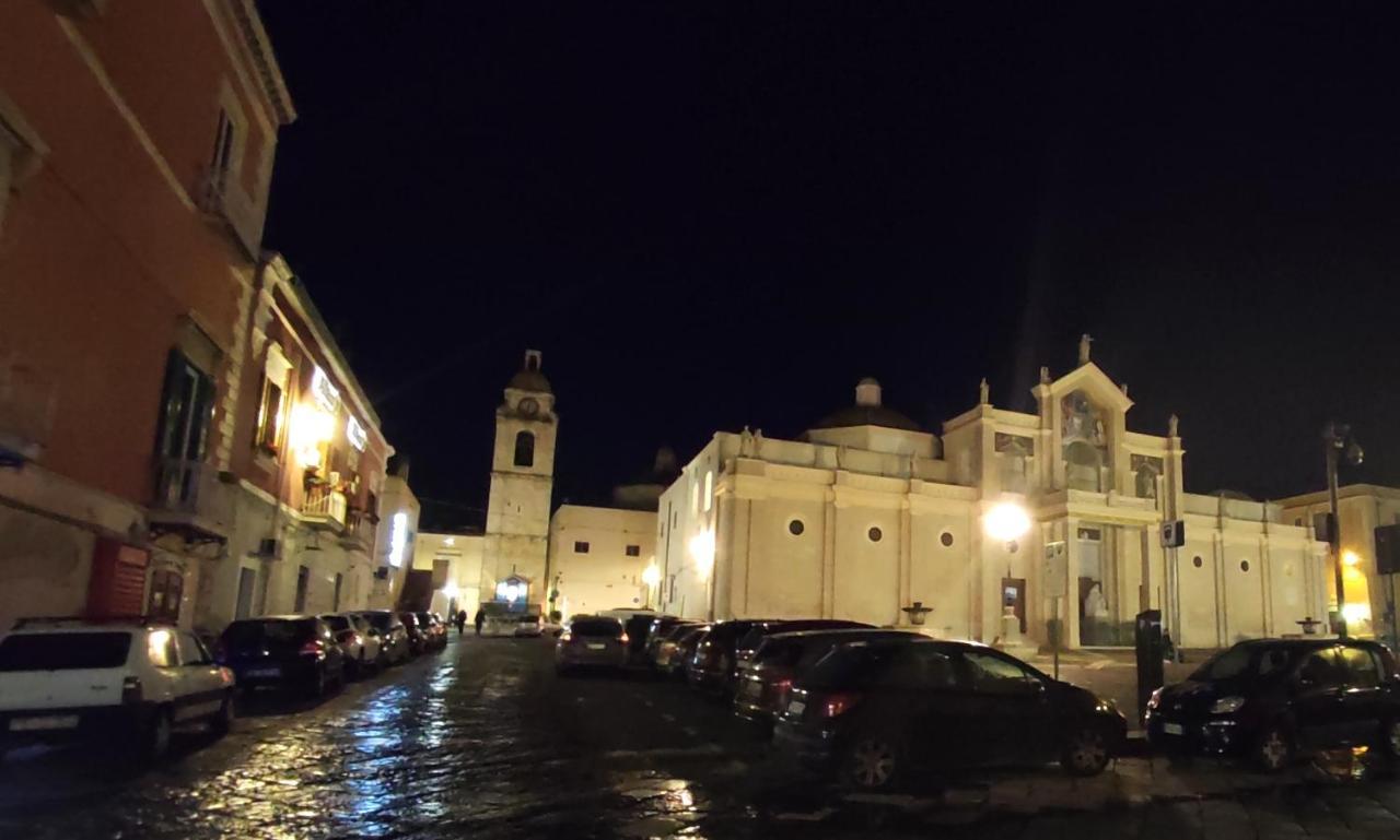 Apartament Dimora Della Marchesa - Al Duomo Manfredonia Zewnętrze zdjęcie
